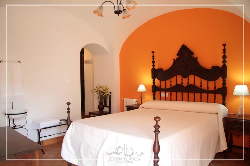 Casa Rural Dona Blanca Santa Cruz de la Sierra Room photo